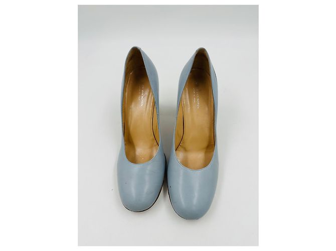 Dries Van Noten Pumps aus hellblauem Leder - Ansicht 8