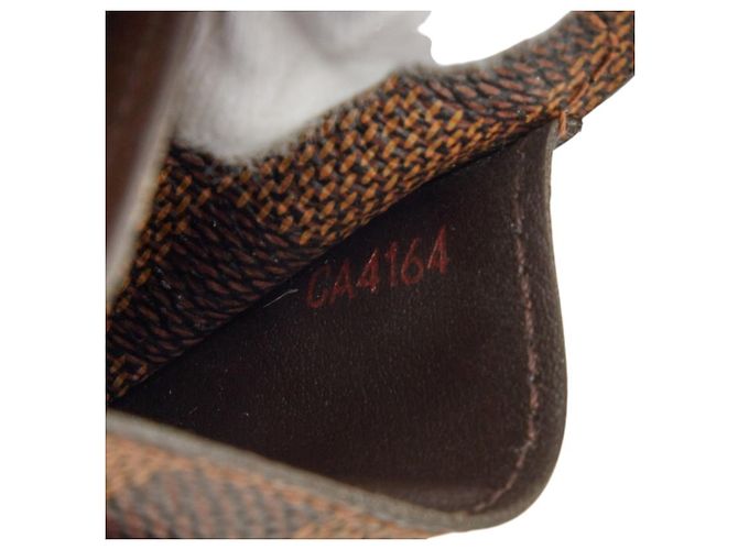 Cartera larga Sarah en Damier Louis Vuitton Castaño - vista 9