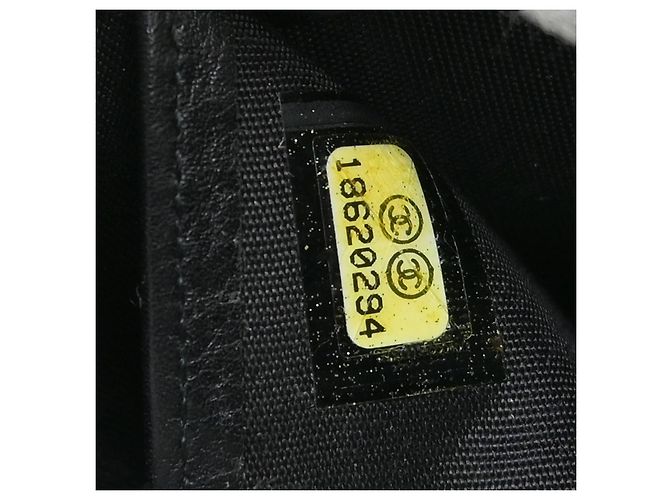 Cartera Chanel Timeless CC con cremallera Caviar Long Negro - vista 5