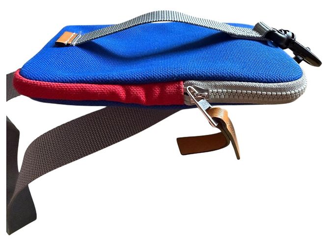 Loewe Pouch Unisex con Laccio Rosso Blu - vista 4