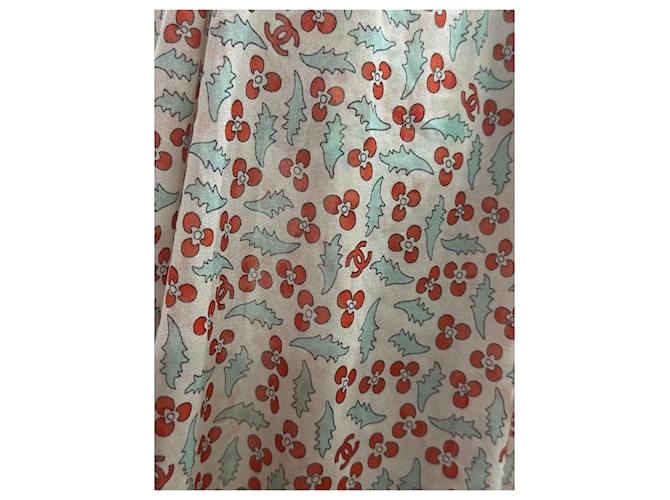 Chanel Minifalda Estampada Logo CC Blanco Roja Verde - vista 6