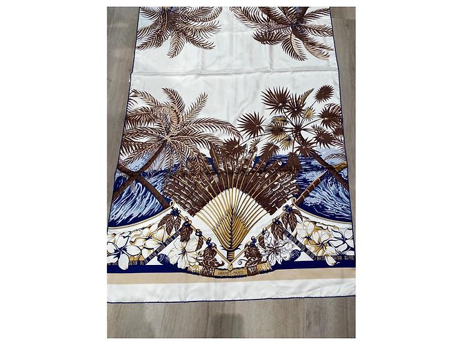Hermès Pañuelo de seda 'Aloha' Castaño Blanco Azul - vista 6