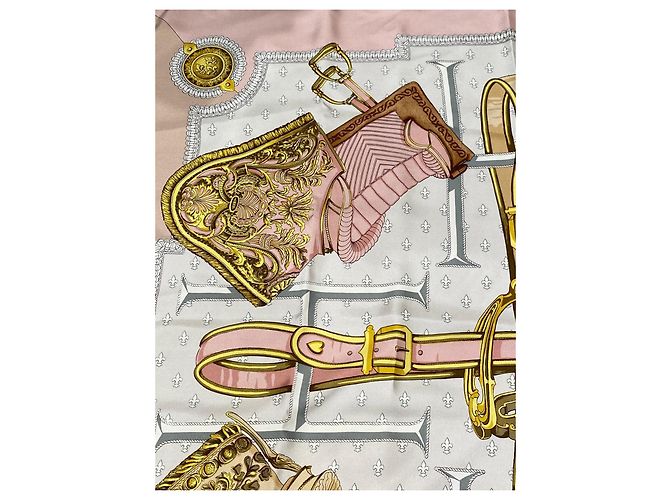 Hermès Seidentuch Selles à Housse Pink Beige Golden Grau - Ansicht 3