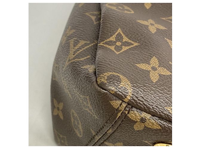 Borsa 2-Way Monogram Pallas di Louis Vuitton D'oro - vista 6