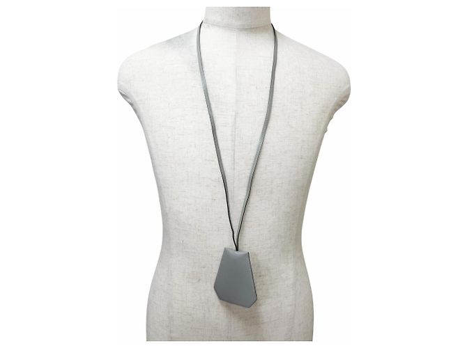 Hermès Collana charm clochette Hermes Vintage Leather Margiela Era Marrone - vista 2