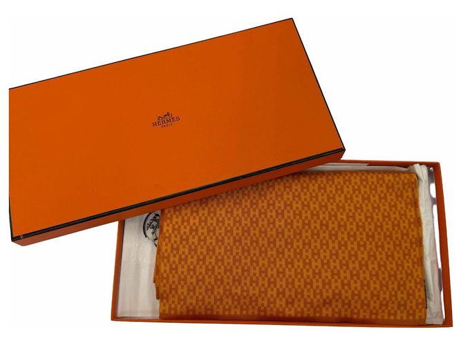 Hermès Stola in seta arancione vintage Hermes - vista 2