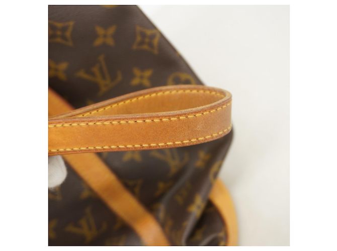 Borsa Tote Louis Vuitton Monogram Bucket GM M42236 Marrone - vista 9