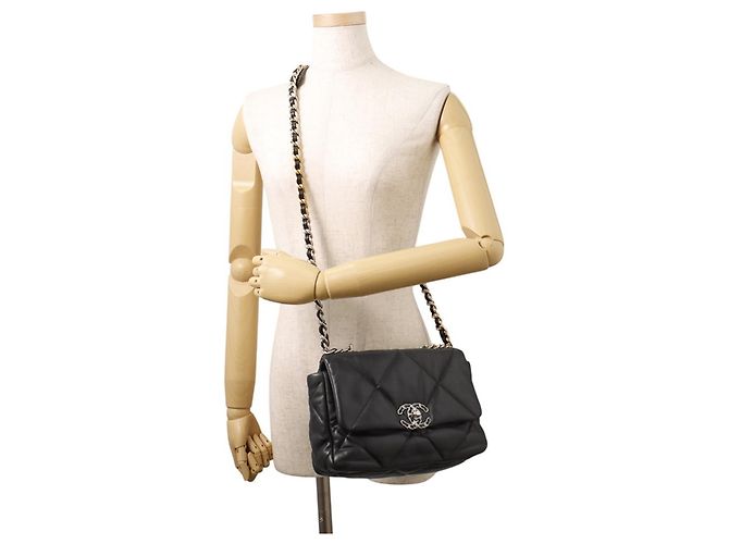 Borsa a Spalla con Catena Chanel CHANEL19 Nero - vista 4