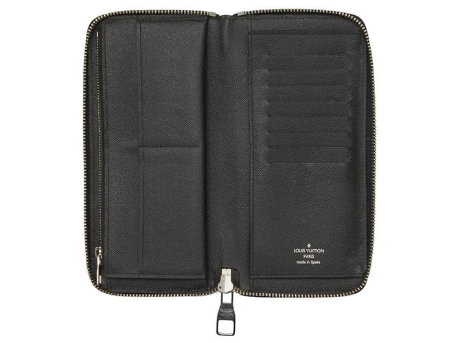 Louis Vuitton Epi Zippy Wallet Black - view 8