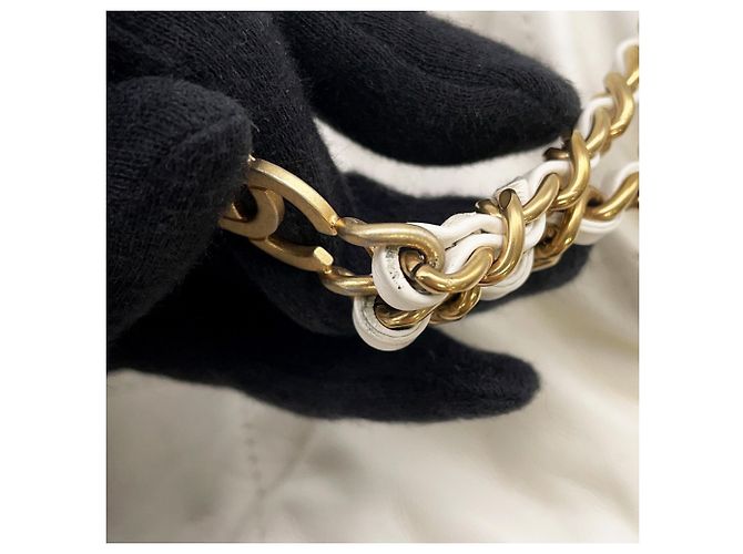 Borsa Chanel AS3859 in vitello lucido bianco - vista 13