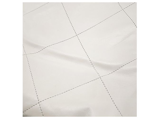 Borsa Chanel AS3859 in vitello lucido bianco - vista 8