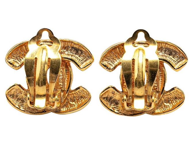 Pendientes Chanel Matelassé Coco Mark Clip en Oro Dorado - vista 2