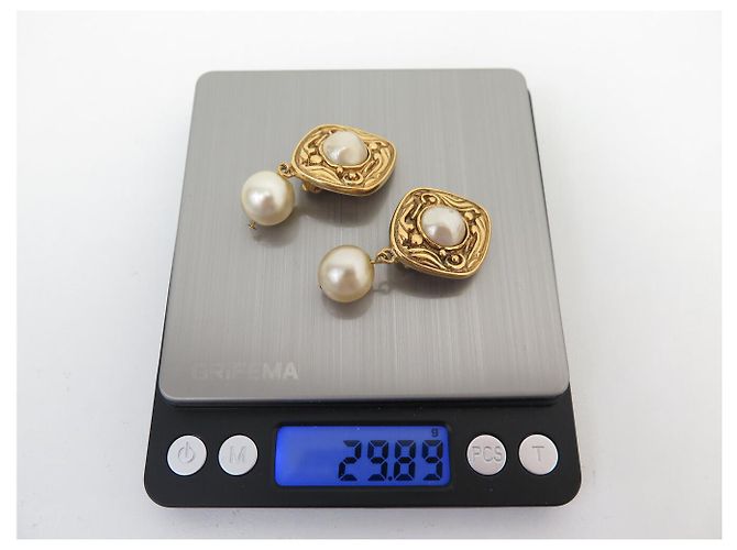 ORECCHINI VINTAGE CHANEL 1990 BAROCCHI DI PERLE CLIP D'oro - vista 7
