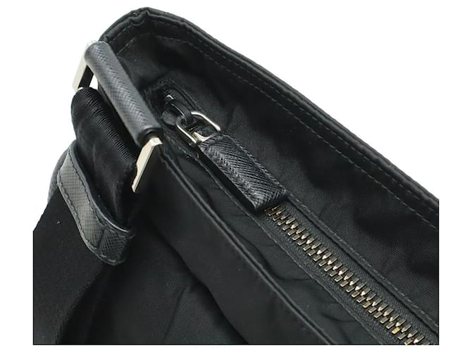 Borsa a tracolla in nylon e pelle Prada Nero - vista 4
