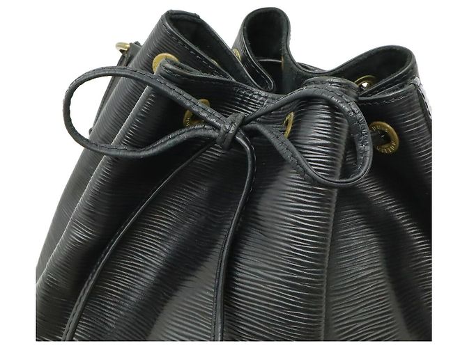Borsa a Spalla Louis Vuitton Epi Petit Noe Nera Nero - vista 4