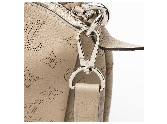 Borsa Babylone Chain BB in pelle Mahina Louis Vuitton Marrone Beige - vista 10