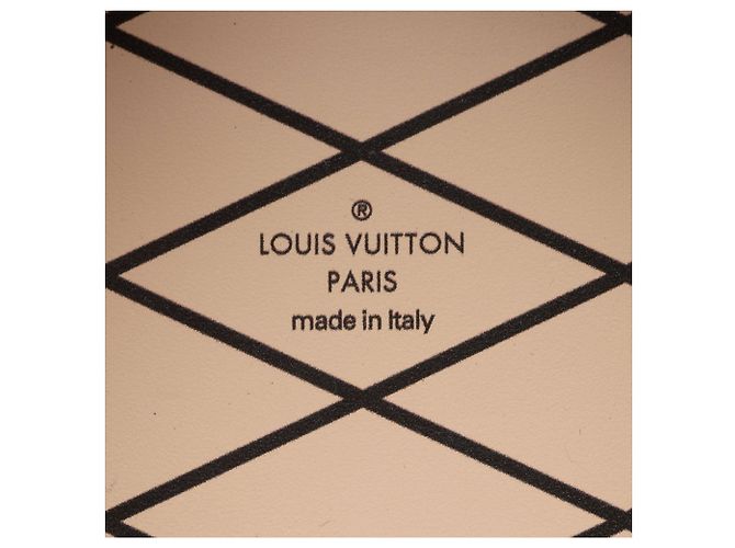 Louis Vuitton Monogram Vernis Boite Chapeau Mini Shoulder Bag Nero - vista 8