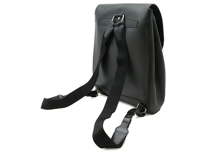 Zaino Louis Vuitton Taiga Kasia Nero - vista 2