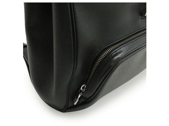 Zaino Louis Vuitton Taiga Kasia Nero - vista 9