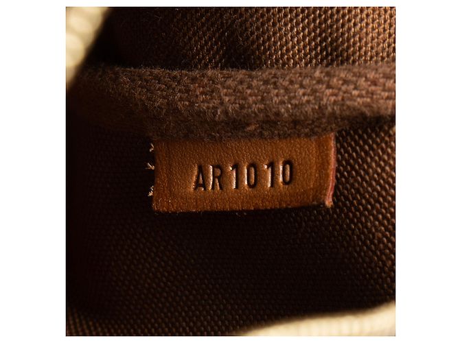 Louis Vuitton Pochette Accessoires aus Vintage Monogram Canvas Braun - Ansicht 6