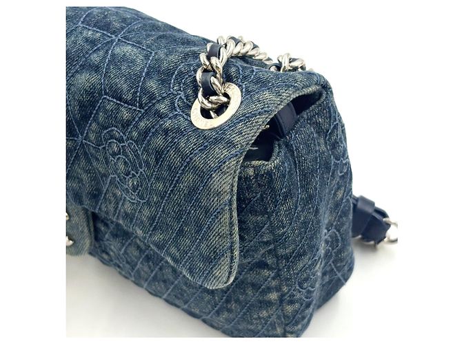 2.55 Borsa a Spalla Chanel Denim Camellia Chain Blu - vista 10