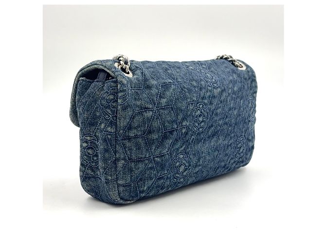 2.55 Borsa a Spalla Chanel Denim Camellia Chain Blu - vista 2