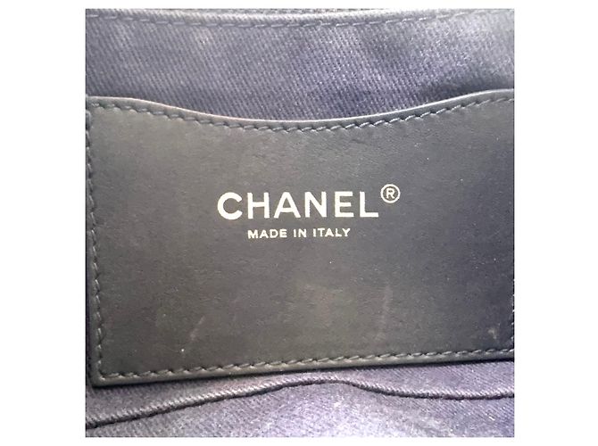 2.55 Borsa a Spalla Chanel Denim Camellia Chain Blu - vista 4
