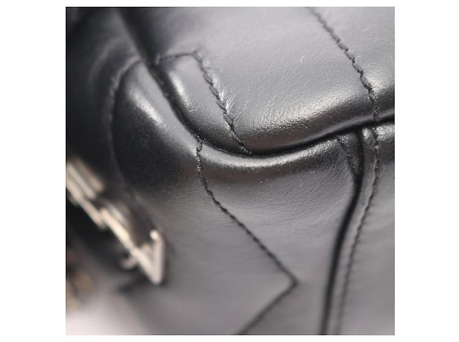 Bolsa Bowling Loulou Mini Yves Saint Laurent - vista 3