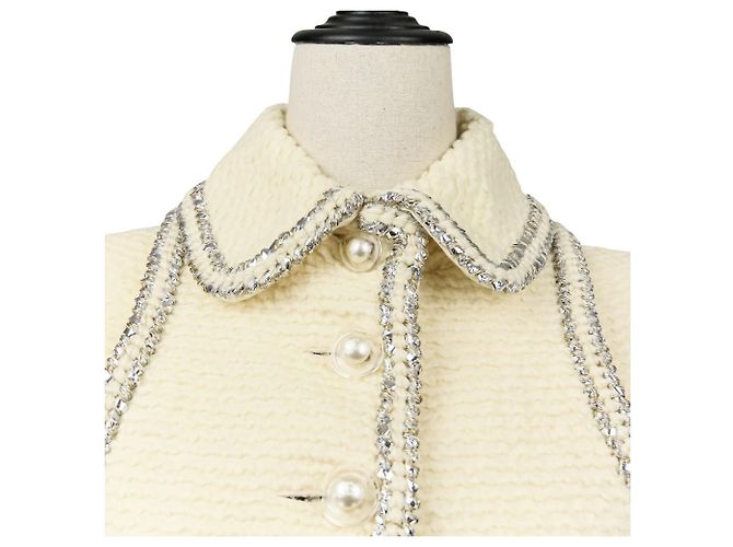 Timeless Conjunto 2way de tweed con botón Coco Mark Chanel Beige Crudo - vista 5