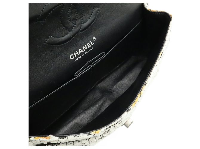 Borsa a tracolla Chanel 2.55 in pelle Tweed Nero Bianco - vista 8