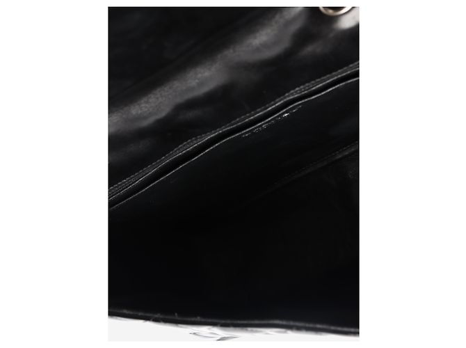 Chanel Borsa Classic Single Flap jumbo trapuntata in vernice nera 2009 Nero - vista 6