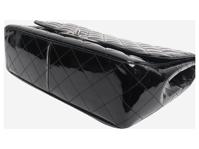Chanel Borsa Classic Single Flap jumbo trapuntata in vernice nera 2009 Nero - vista 8