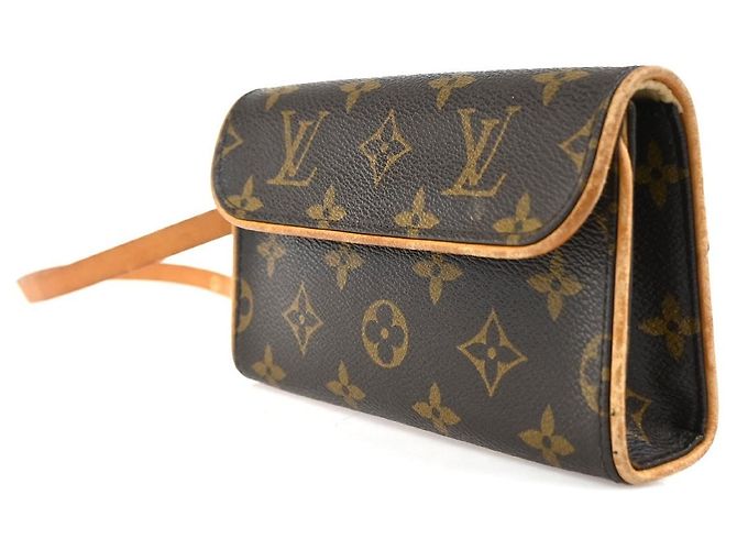 Louis Vuitton Florentine Waist Monogram Canvas medium Marrone - vista 3