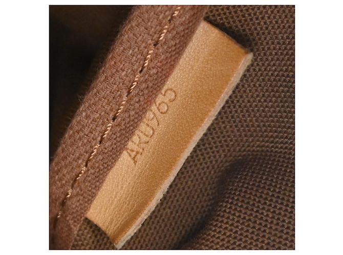 Borsa Louis Vuitton Saumur in tela Monogram 35 Marrone - vista 4