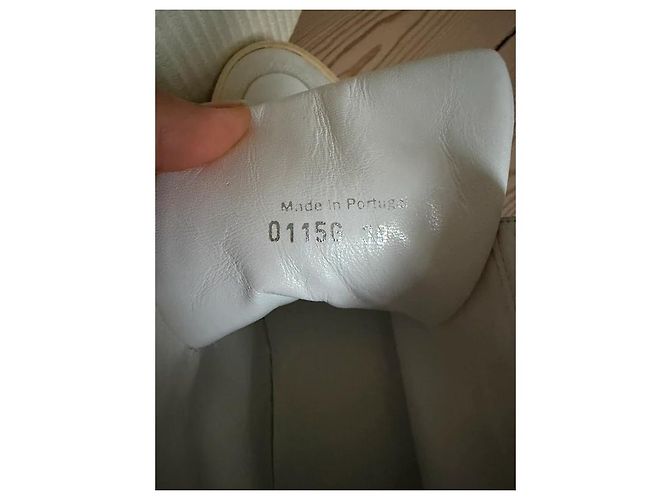 Toga Pulla High-Top-Sneaker Weiß Leder Nieten Metallisch - Ansicht 7