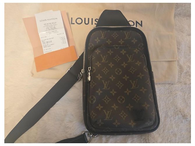 Louis Vuitton Monogram Sling Bag Brown - view 2