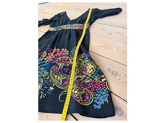 Tibi Abito in seta nera con stampa floreale e scollo a V Nero Multicolore - vista 13