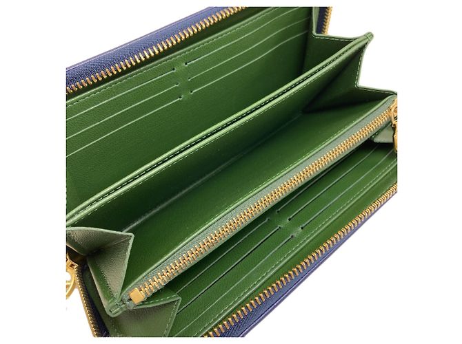Louis Vuitton M82642 Coussin Zippy Wallet Blu Verde - vista 4