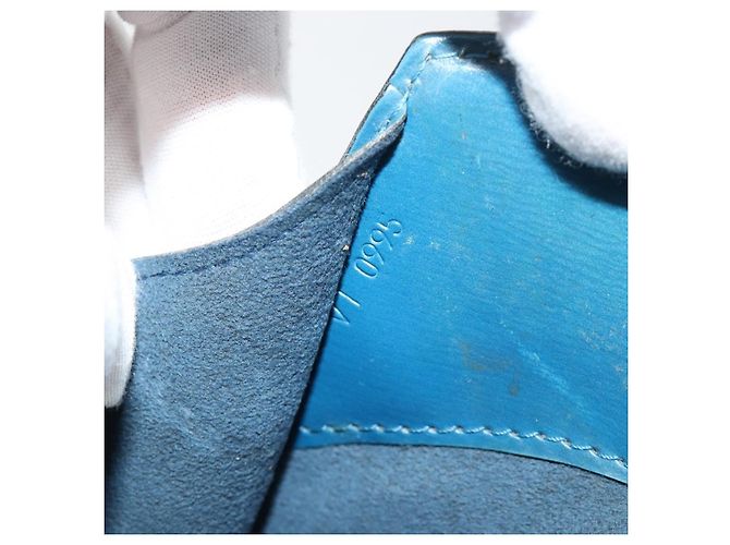 Louis Vuitton Cluny Epi Leather Blu - vista 7