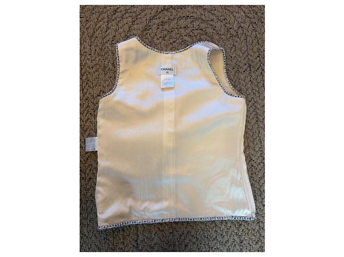 Top de tweed Chanel ecru com emblema bordado - vista 4
