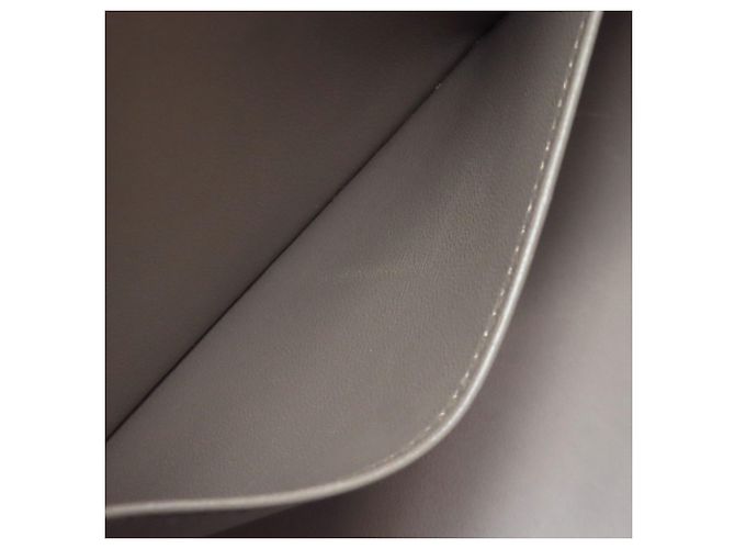 Hermès Hermes Bolide 27 Handbag in Etain Grey - view 10
