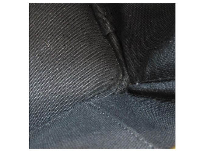 Borsa a mano 2-Way Prada B2439G Canapa Nero - vista 12