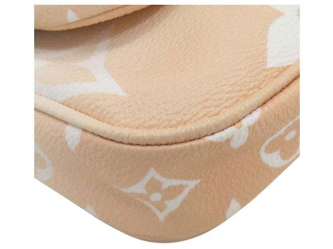 Louis Vuitton Monogram Giant Multi Pochette Accessoires Pink - Ansicht 30