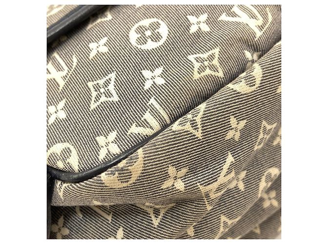 Borsa a Spalla Louis Vuitton Saumur PM Nero - vista 23