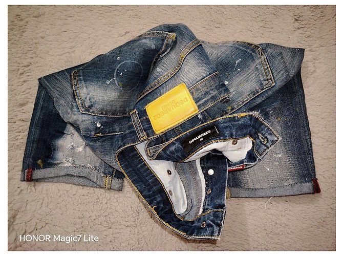 Dsquared2 Jeans Capri in Denim Blu - vista 4