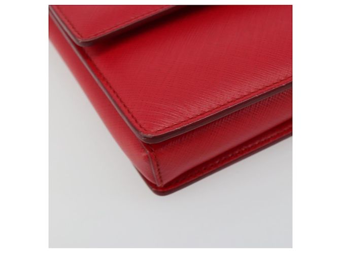 Borsa a Spalla Salvatore Ferragamo Vala Chain in Pelle Rossa e Oro Auth ka4496 Rosso D'oro - vista 11