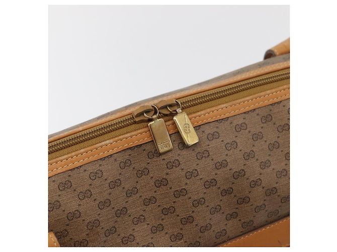 Borsa GUCCI Micro GG Supreme in PVC Beige Oro Auth 182499 D'oro - vista 14