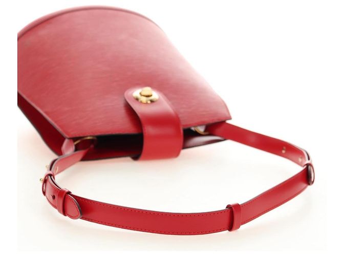 LOUIS VUITTON Epi Cluny Shoulder Bag Rojo M52257 LV Auth am11655V Roja - vista 7
