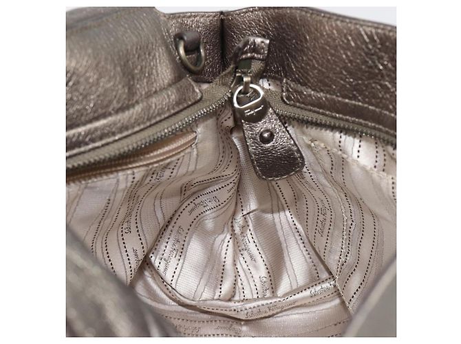Borsa Salvatore Ferragamo Gancini in pelle argento Auth ka4466 - vista 20
