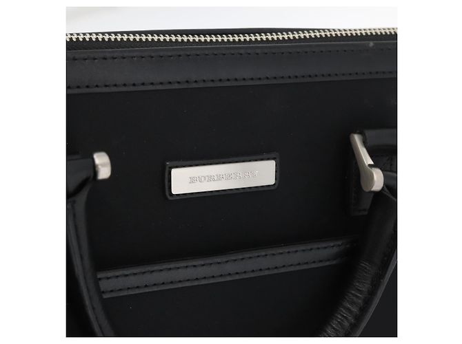 Borsa Business BURBERRY in Nylon 2way Nero Argento Auth 182417 - vista 11
